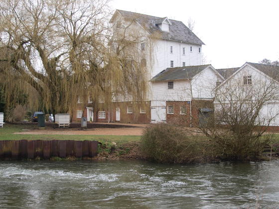 A waterill